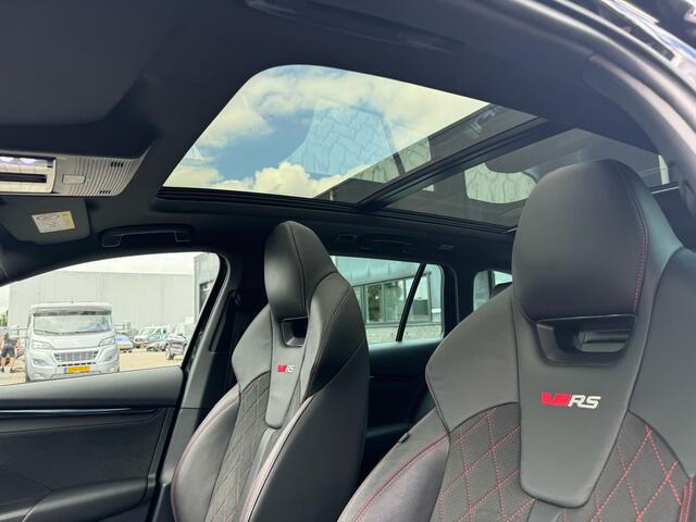 Skoda OCTAVIA Combi 1.4 TSI RS iV PHEV Business Pano, virtual cockpit, elek stoelen