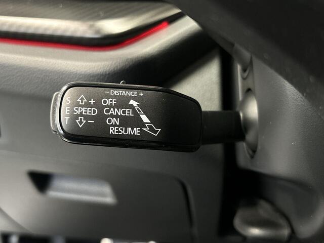 Skoda OCTAVIA Combi 1.4 Tsi 245pk iV RS · Keyless · Camera · Elek. Achterklep · Apple/Android Car Play · Navi · 18'' Inch ·
