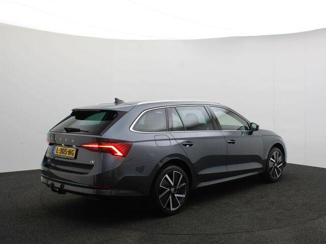 Skoda OCTAVIA Combi Business Edition 1.4 TSI PHEV 204pk DSG Automaat Trekhaak, Achteruitrijcamera, Navigatie, Stoelverwarming, Parkeersensoren, Verwarmde voorruit, LED koplampen