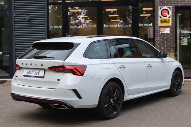 Skoda OCTAVIA Combi 1.4 TSI RS iV PHEV Matrix LED/ACC/Keyless/Camera/Columbus/Trekhaak wegkl.
