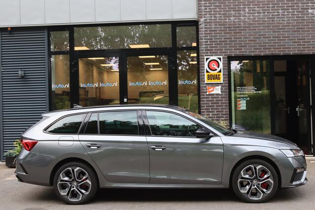 Skoda OCTAVIA Combi 1.4 TSI RS iV PHEV Matrix LED/ACC/Keyless/Camera/Head-up/Columbus/Trekhaak wegkl./19"