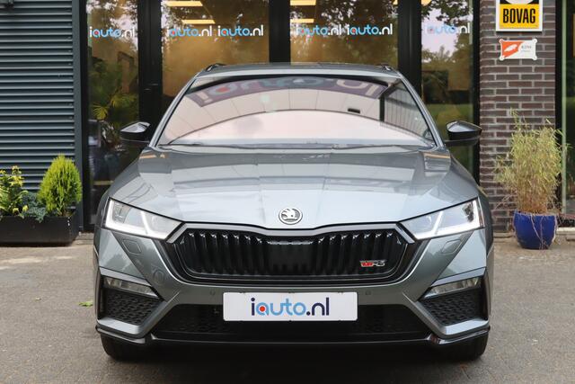 Skoda OCTAVIA Combi 1.4 TSI RS iV PHEV Matrix LED/ACC/Keyless/Camera/Head-up/Columbus/Trekhaak wegkl./19"