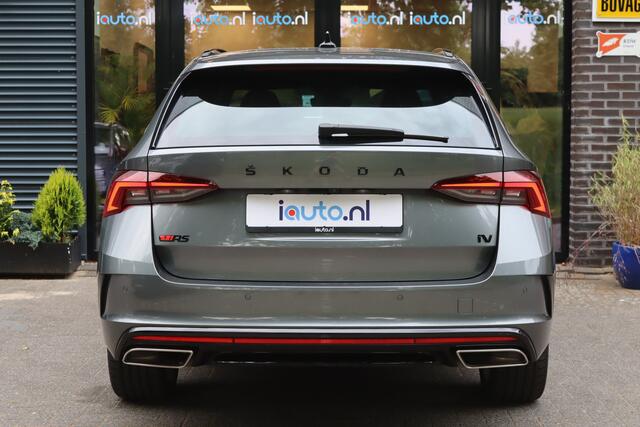 Skoda OCTAVIA Combi 1.4 TSI RS iV PHEV Matrix LED/ACC/Keyless/Camera/Head-up/Columbus/Trekhaak wegkl./19"