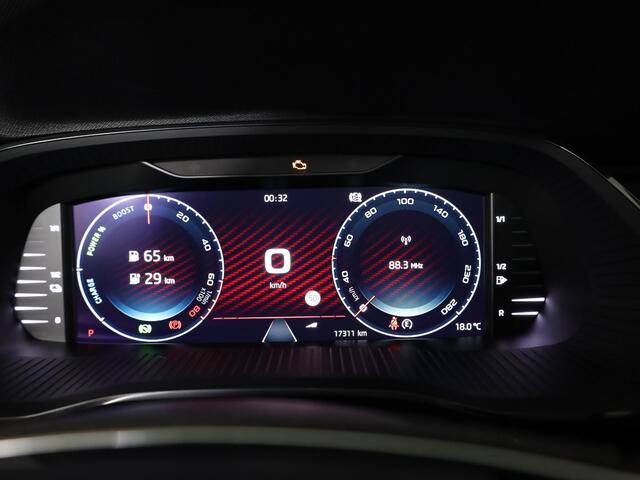 Skoda OCTAVIA Combi 1.4 TSI RS iV PHEV Business 245PK PHEV | Verlengde garantie | Adaptive cruise control | Trekhaak wegklapbaar | Parkeercamera | Head up display |