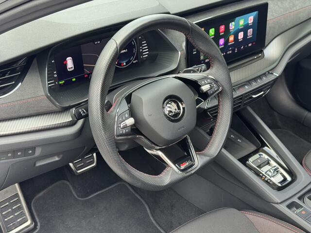 Skoda OCTAVIA Combi 1.4 TSI RS iV PHEV Business | Pano | Trekhaak | Keyless | Camera | Dodehoek