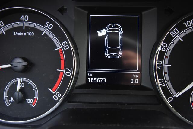 Skoda OCTAVIA Combi 1.0 TSI Greentech Business Edition , NAVI , CLIMATR , CR CONTR , LMV16 , PDC A , MISTL V ,