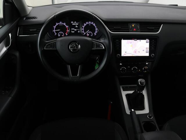 Skoda OCTAVIA 1.0 TSI Ambition | Carplay | Navigatie | Climate control | Parkeerhulp | Cruise control | LED