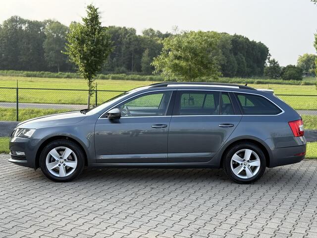 Skoda OCTAVIA Combi 1.4 TSI Greentech Ambition Business NL auto, top staat, nieuwe APK !