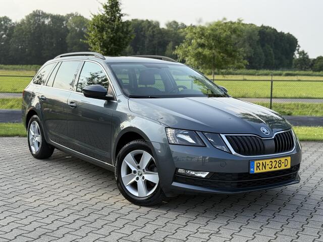 Skoda OCTAVIA Combi 1.4 TSI Greentech Ambition Business NL auto, top staat, nieuwe APK !