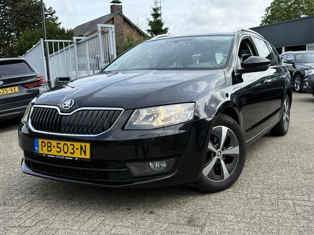 Skoda OCTAVIA Combi 1.6 TDI GREENLINE AMBITION NAVI/ST.VERWARM/PDC/LMV