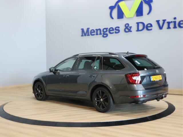 Skoda OCTAVIA Combi 1.5 TSI Greentech Sport Business Airco ECC | Navigatie | Trekhaak | Apple Carplay Android Auto | Isofix | NAP