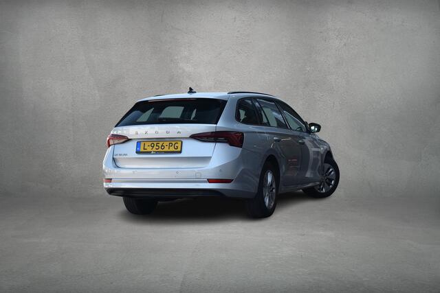 Skoda OCTAVIA Combi 1.0 TSI Business Edition | Apple CarPlay | Virtual | Cruise | Climate