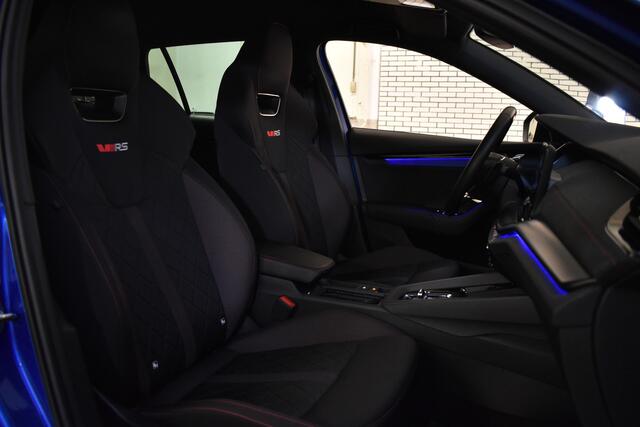 Skoda OCTAVIA Combi IV RS 245PK DSG HYBRID RS-SPORT KEYLESS/LED/APP-CONNECT
