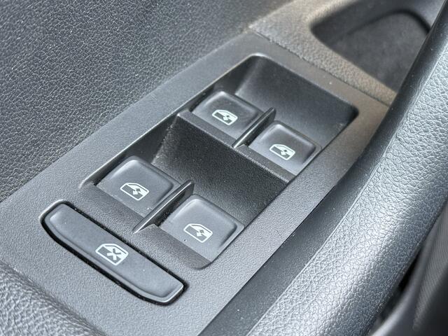Skoda OCTAVIA Combi BWJ 2020 1.5 TSI 150 PK Greentech Business Edition NIEUW BINNEN !!