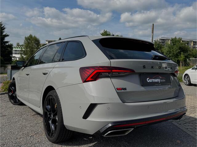 Skoda OCTAVIA Combi 1.4 TSI RS iV PHEV Business Pano Canton-Audio HUD Matrix Massage+Memorystoelen VOL!