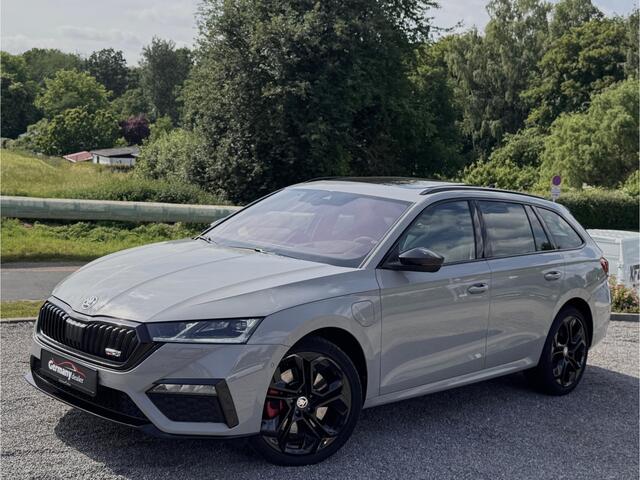 Skoda OCTAVIA Combi 1.4 TSI RS iV PHEV Business Pano Canton-Audio HUD Matrix Massage+Memorystoelen VOL!