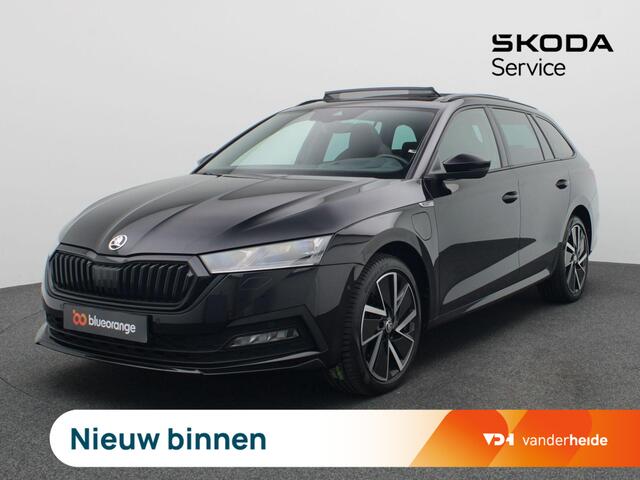Skoda OCTAVIA Combi 1.4 TSI iV PHEV Sportline Business 204PK DSG matrix led, panoramisch schuifdak, head-up display, keyless, Stoelverwarming voor & achter, stuurwielverwarming, 18" lichtmetaal