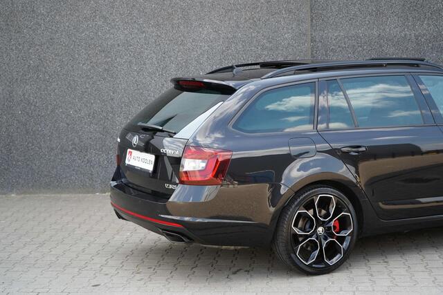 Skoda OCTAVIA 2.0 TSI RS 245 /Pano/Memory/Carplay/Camera/ACC