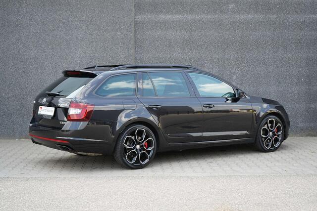 Skoda OCTAVIA 2.0 TSI RS 245 /Pano/Memory/Carplay/Camera/ACC