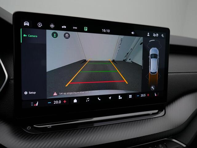 Skoda OCTAVIA Combi 1.5 TSI 150 pk DSG MHEV Sportline Business | Matrix LED | Head-up display | Achteruitrijcamera | Navigatie | Stoelverwarming