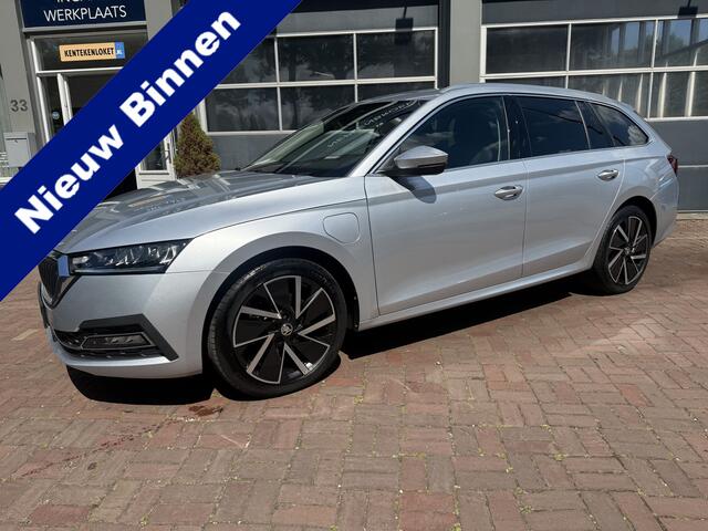 Skoda OCTAVIA Combi 1.4 TSI iV PHEV Business Edition Plus | LED | Stoelverw. | Memory | HUD | DAB | Standkachel | Keyless | Sfeerverlichting | Elek 04-2021 65.058 KM