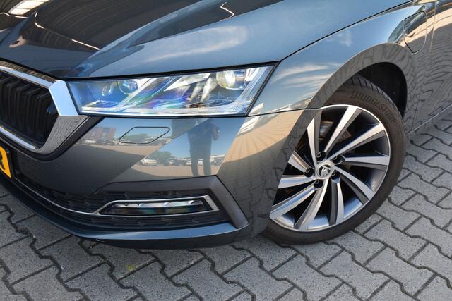 Skoda OCTAVIA Combi 1.4 TSI iV PHEV Business Edition Plus | Camera | ACC | Head-Up |