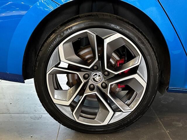 Skoda OCTAVIA Combi 1.4 245pk TSI RS iV PHEV Business Adaptive Cruise Control / Sport pakket / Keyless