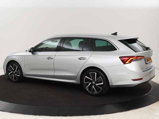Skoda OCTAVIA 1.4 TSI iV PHEV Business Edition | Stoelverwarming | Adaptive cruise | Carplay | Stuur & achterbankverwarming | Memory | Navigatie | Parkeerhulp