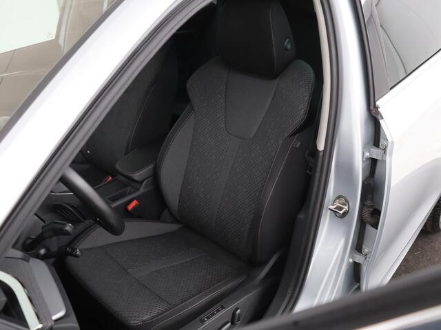Skoda OCTAVIA 1.4 TSI iV PHEV Business Edition | Stoelverwarming | Adaptive cruise | Carplay | Stuur & achterbankverwarming | Memory | Navigatie | Parkeerhulp