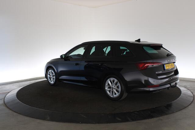 Skoda OCTAVIA Combi 1.0 TSI e-TEC MHEV DSG Sport Business | Trekhaak | PDC V+A | Carplay | Stoelverwarming | LED |