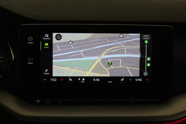 Skoda OCTAVIA Combi 1.0 TSI e-TEC MHEV DSG Sport Business | Trekhaak | PDC V+A | Carplay | Stoelverwarming | LED |