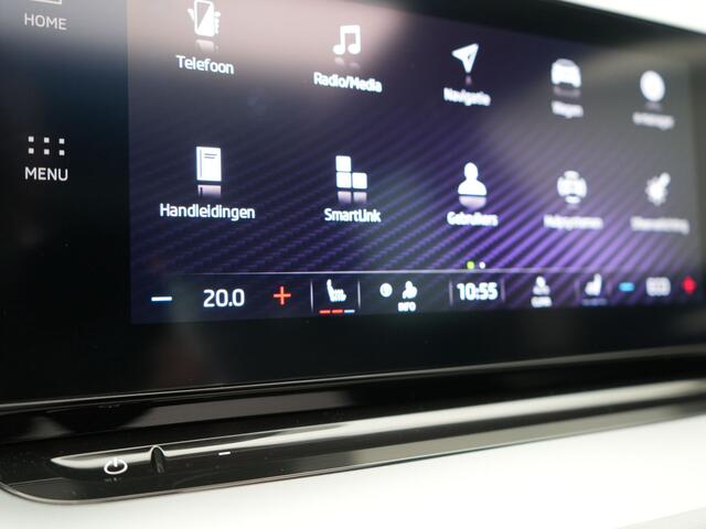 Skoda OCTAVIA Combi 1.4 TSI iV Style Plug In Hybrid 204pk PHEV | Panodak | Sportstoelen Memory & Verwarmd | Canton Audio | 19"L.M | Virtual | Keyless | Apple Carplay | Parkassist | Sfeerverlichting |