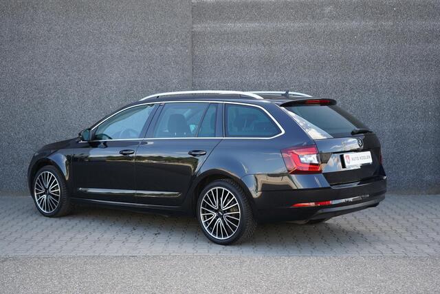Skoda OCTAVIA Combi 1.4 TSI Greentech Style Business /Virtual/Keyless/Memory/Carplay/Camera/ACC
