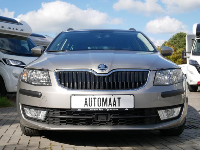 Skoda OCTAVIA 1.0 TSI Ambition, DSG Automaat, Navigatie, Trekhaak!!