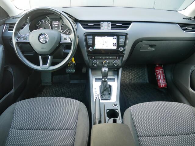 Skoda OCTAVIA 1.0 TSI Ambition, DSG Automaat, Navigatie, Trekhaak!!