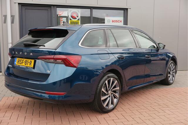 Skoda OCTAVIA Combi 1.4 TSI iV 245PK PHEV Sportline Business ,Led-matrix koplampen, Carplay , Leer, Ergonimische stoelen, Stoelverwarming voor&achter,DAB+, stuurwiel verwarmd, schakelmogelijkheid aan stuurwiel, Carplay , etc. etc.