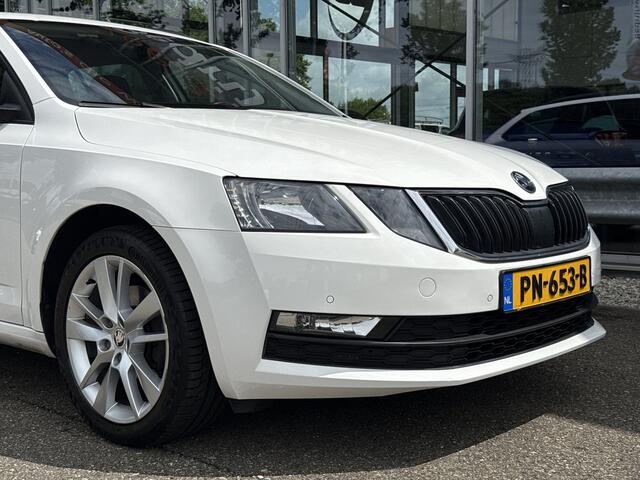 Skoda OCTAVIA Combi 1.0 TSI Ambition Business | NL-auto | Navi | Carplay | Clima | PDC | BTW