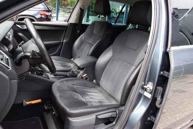 Skoda OCTAVIA Combi 1.0 TSI Greentech Style Business | Org. NL | BOVAG Garantie | Full LED | Half Leder | PDC Voor&Achter | Stoelverwarming | Sportstuur | Cruise Control |
