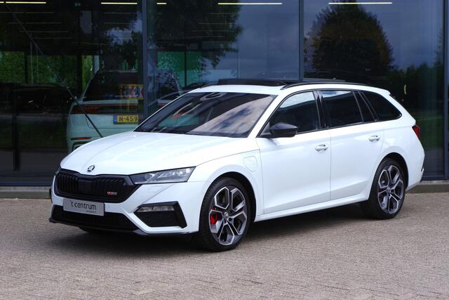 Skoda OCTAVIA Combi 1.4 TSI RS iV PHEV 245 PK Business, Panoramadak, Leder-Alcantara, Canton Sound, Head-Up, Memory