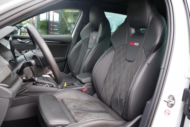 Skoda OCTAVIA Combi 1.4 TSI RS iV PHEV 245 PK Business, Panoramadak, Leder-Alcantara, Canton Sound, Head-Up, Memory