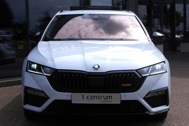 Skoda OCTAVIA Combi 1.4 TSI RS iV PHEV 245 PK Business, Panoramadak, Leder-Alcantara, Canton Sound, Head-Up, Memory