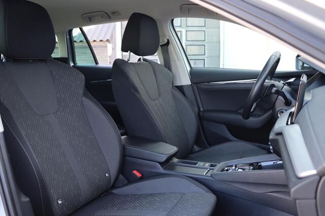 Skoda OCTAVIA Combi 1.4 TSI iV PHEV Business Edition 204pk DSG6