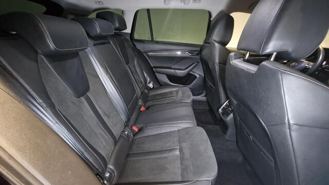 Skoda OCTAVIA Combi 1.4 TSI iV PHEV Business Edition Plus | Camera | Leder / Alcantara