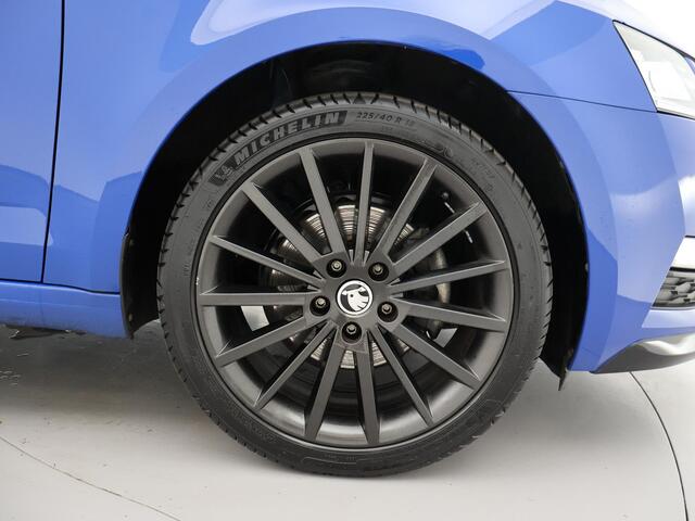 Skoda OCTAVIA Combi 1.5 TSI 150 PK DSG AUT. SPORTLINE - ENERGY BLUE + 18 INCH | ADAPTIVE CRUISE | APPLE CARPLAY | SPORTSTOELEN