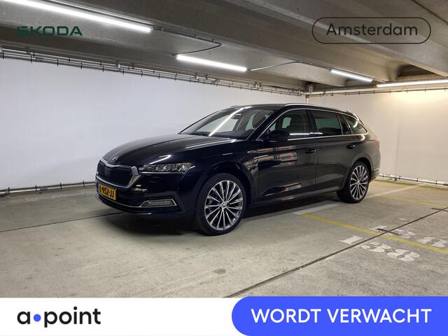 Skoda OCTAVIA Combi 1.4 TSI iV PHEV Business Edition Plus 204 pk Automaat (DSG) | Navigatie | Parkeersensoren | Achteruitrijcamera | Adaptieve cruise control | Stoelverwarming v/a | LED koplampen |