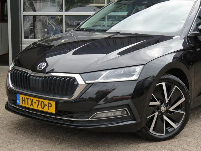 Skoda OCTAVIA Combi 1.4 TSI 204pk IV PHEV Business Edition / Stoel en stuurwiel verwarming / Navi / Led / 18 Inch / BOVAG garantie