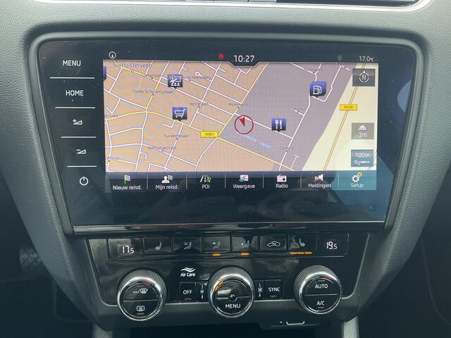 Skoda OCTAVIA Combi 1.5 TSI 150pk Automaat Trekhaak Carplay Stoelverw Cruise NL-Auto!