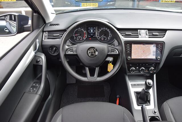 Skoda OCTAVIA Combi 1.0 TSI 116PK Business Edition | Org. NL | BOVAG Garantie | Navigatie | Achteruirijcamera | Cruise&Climate Control | PDC Achter | Apple Carplay/Android Auto |