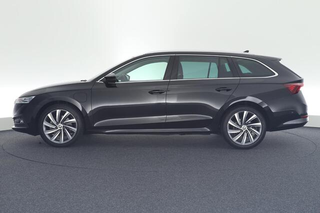 Skoda OCTAVIA Combi 1.4 TSI 204pk iV PHEV Business Edition Camera Head-Up Memory Keyless Virtual Cockpit Navigatie