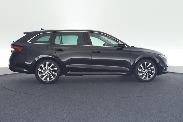 Skoda OCTAVIA Combi 1.4 TSI 204pk iV PHEV Business Edition Camera Head-Up Memory Keyless Virtual Cockpit Navigatie
